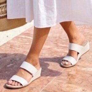 ECCO Shape 35 Wedge Sandals Bright White Premium Leather 7 - 7.5 US, 38 EU